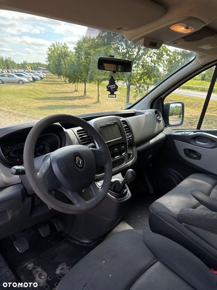 Renault Trafic - 13