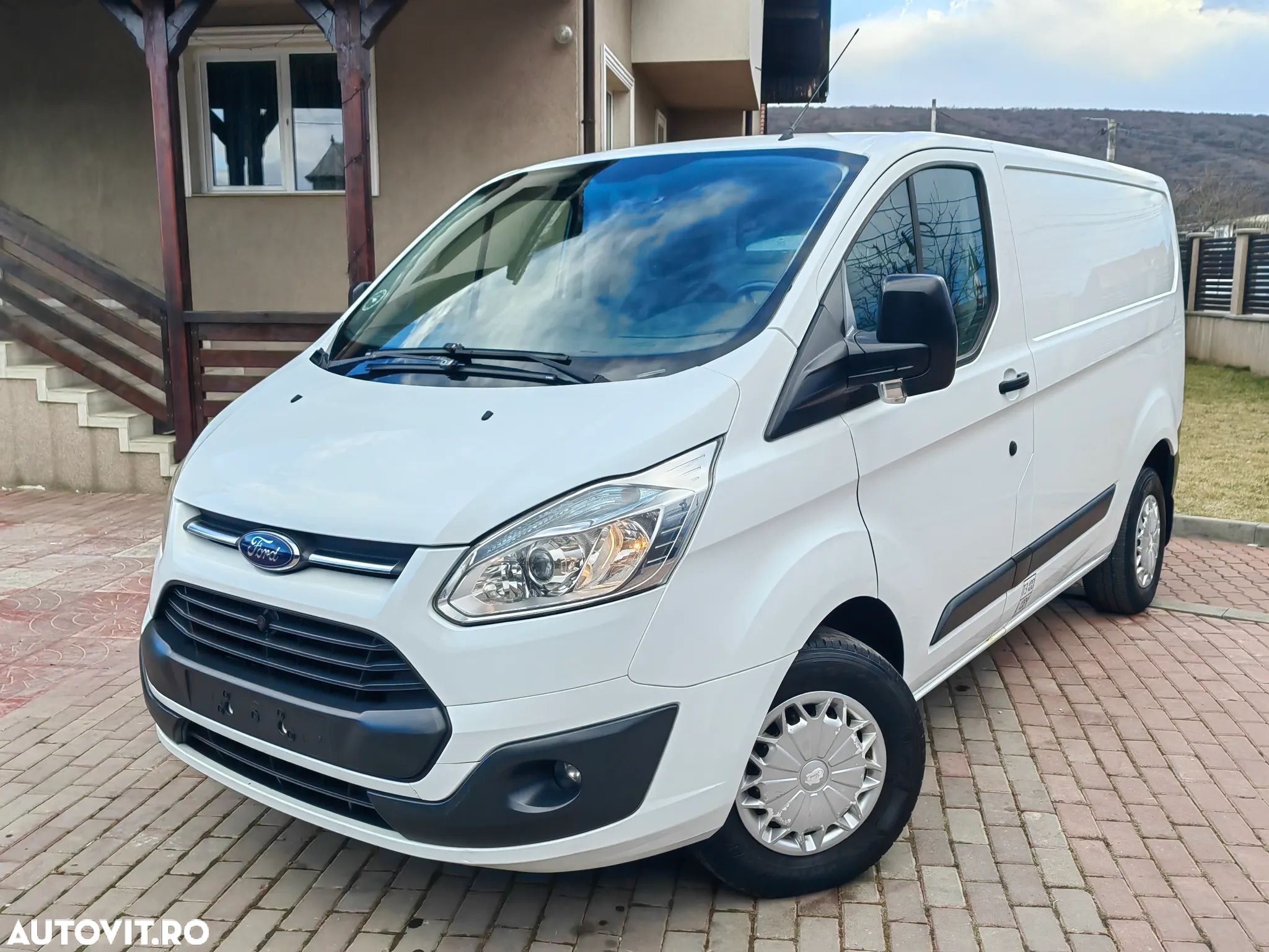 Ford Transit - 1