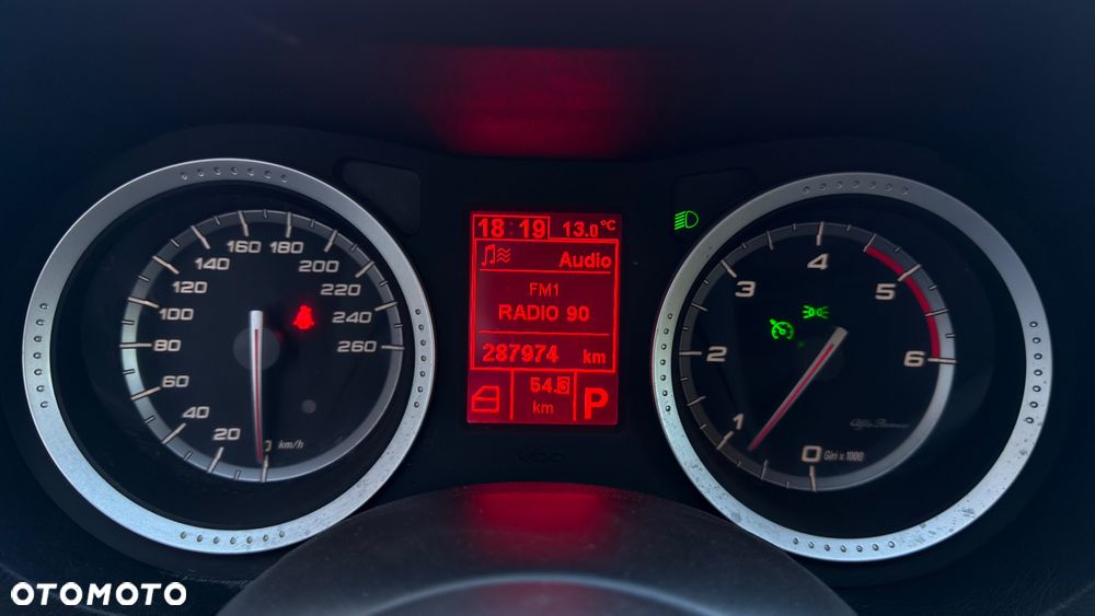 Alfa Romeo 159 2.4 JTDM 20V DPF Q-Tronic Turismo - 36