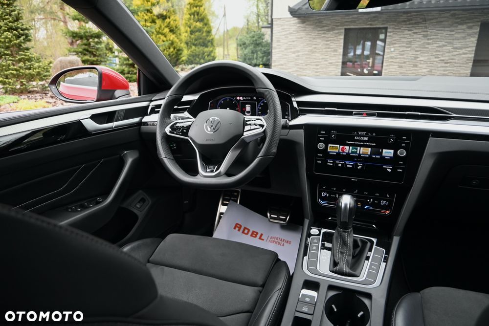 Volkswagen Arteon 2.0 TDI SCR R-Line DSG - 18