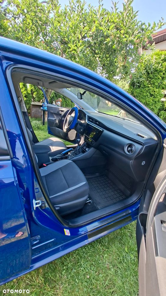 Toyota Auris 1.33 VVT-i - 8