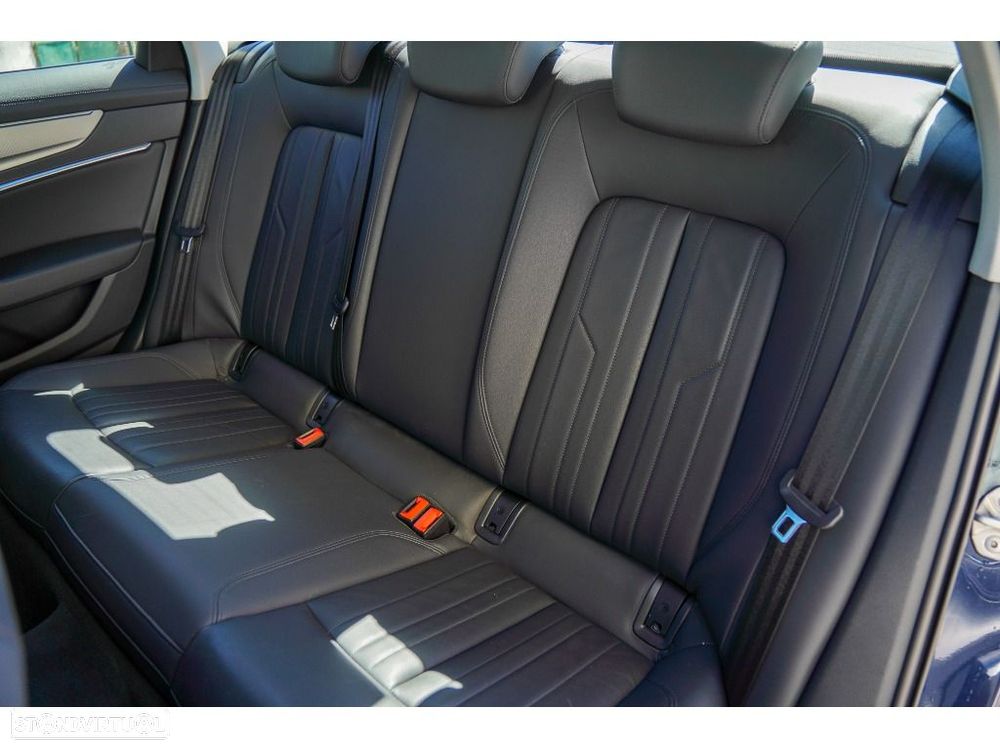 Audi A6 40 TDI Design S tronic - 12