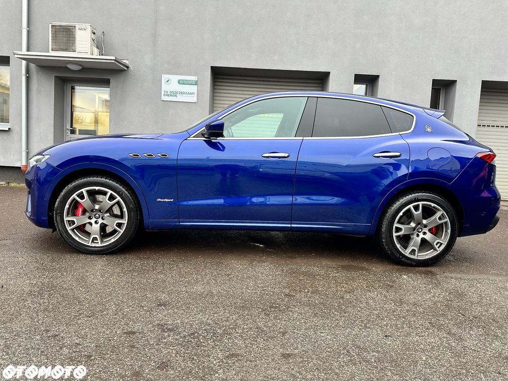Maserati Levante Q4 - 7