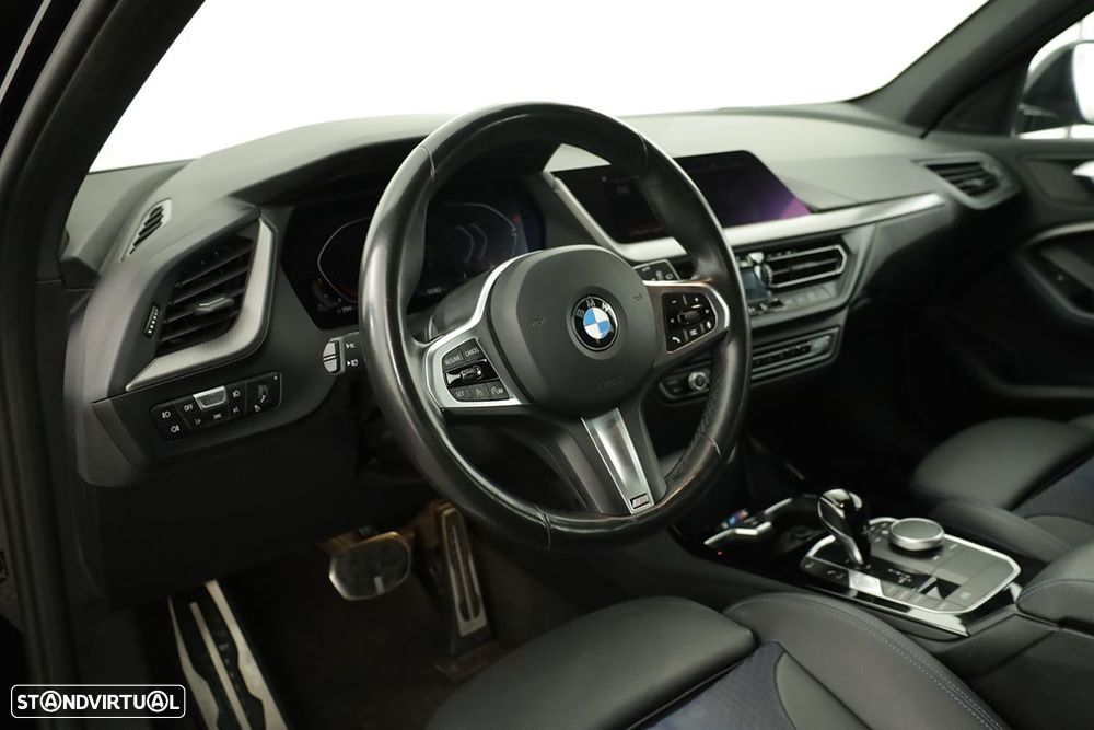 BMW 116 d Pack Desportivo M Auto - 7