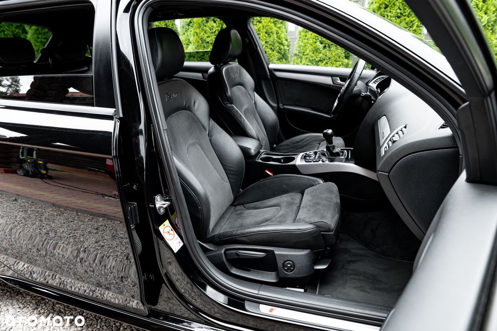 Audi A4 Avant 1.8 TFSI quattro S line Sportpaket - 22