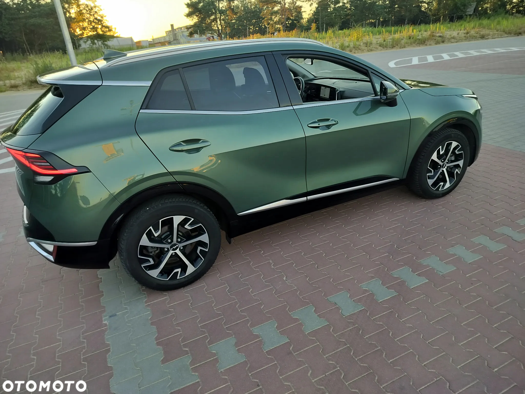 Kia Sportage 1.6 T-GDI HEV Business Line 2WD - 6