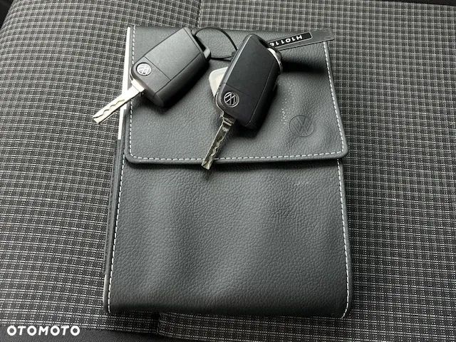 Volkswagen Transporter - 40