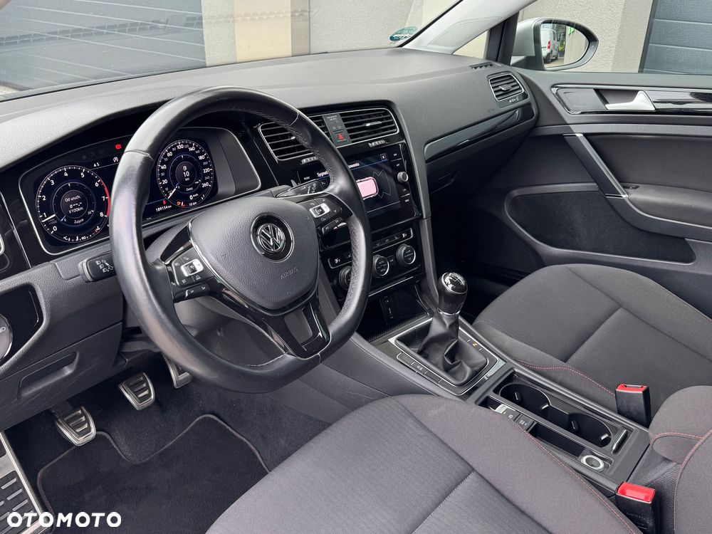 Volkswagen Golf 1.5 TSI ACT Sound - 15