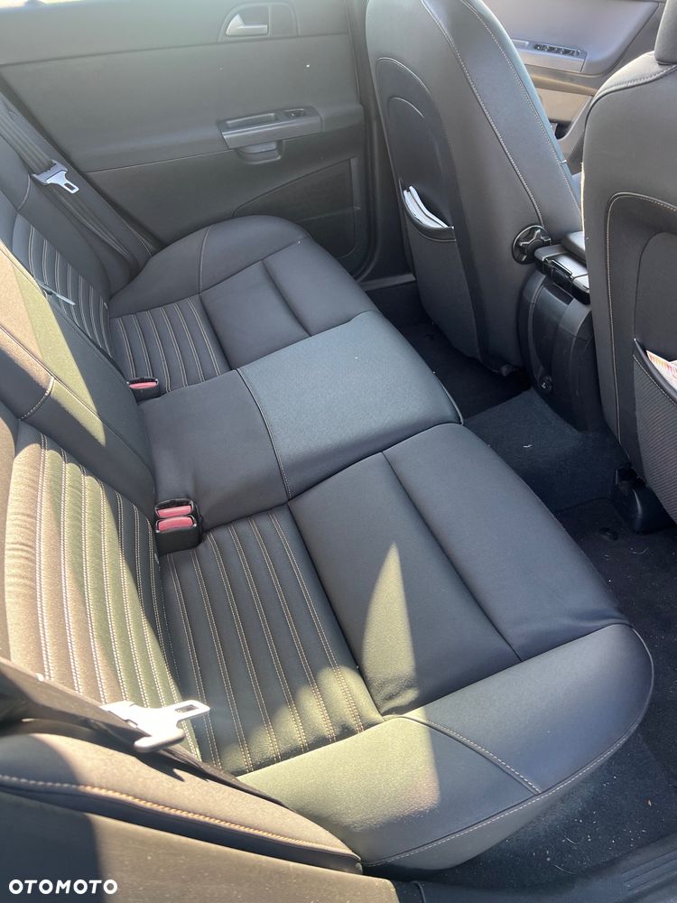 Volvo S40 ver-d3-business-edition - 14