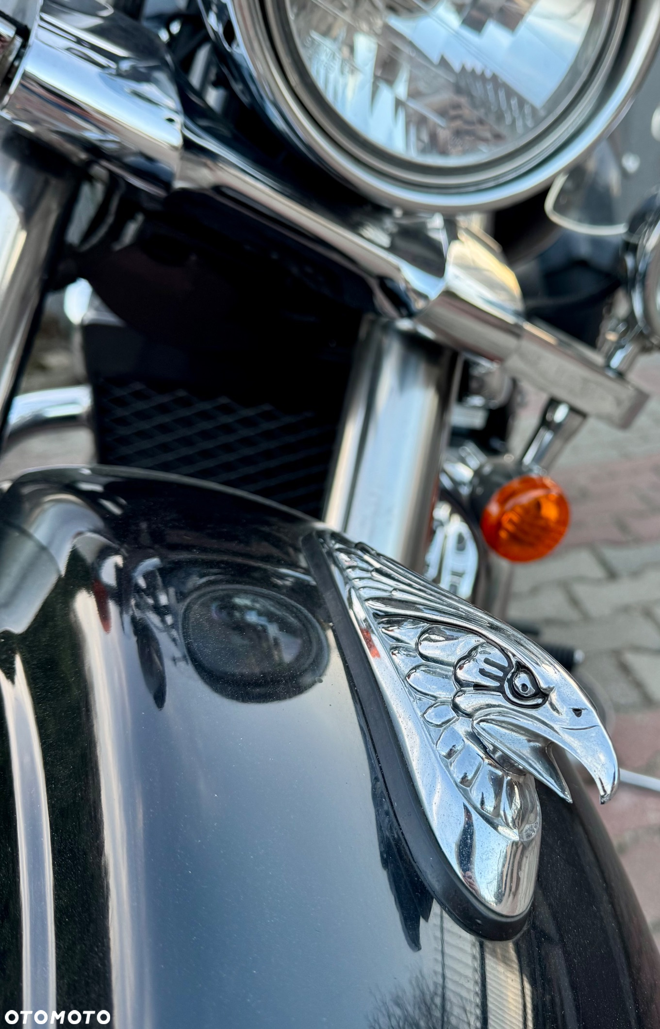 Suzuki Boulevard - 2