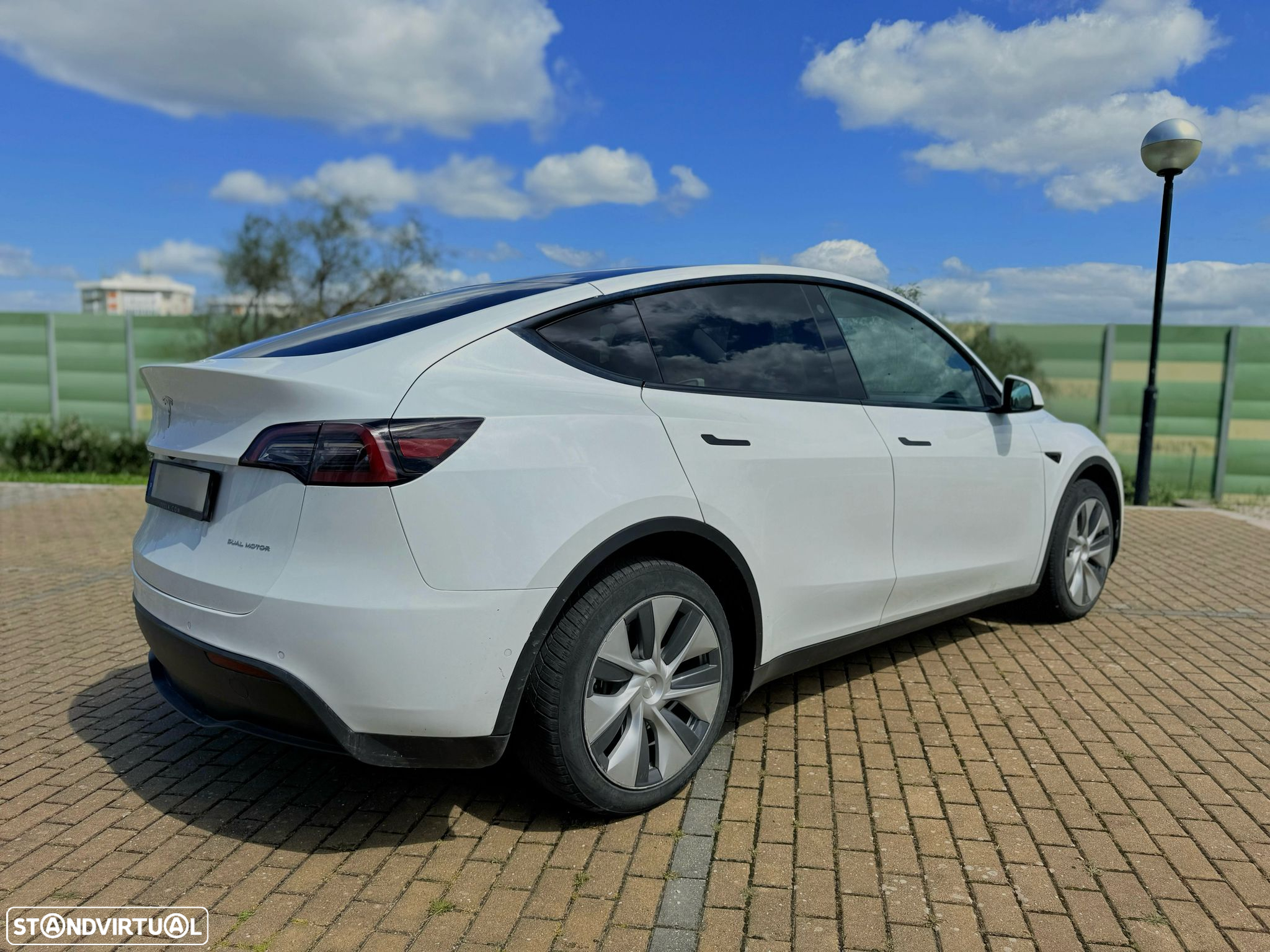 Tesla Model Y Long Range Tração Integral - 4