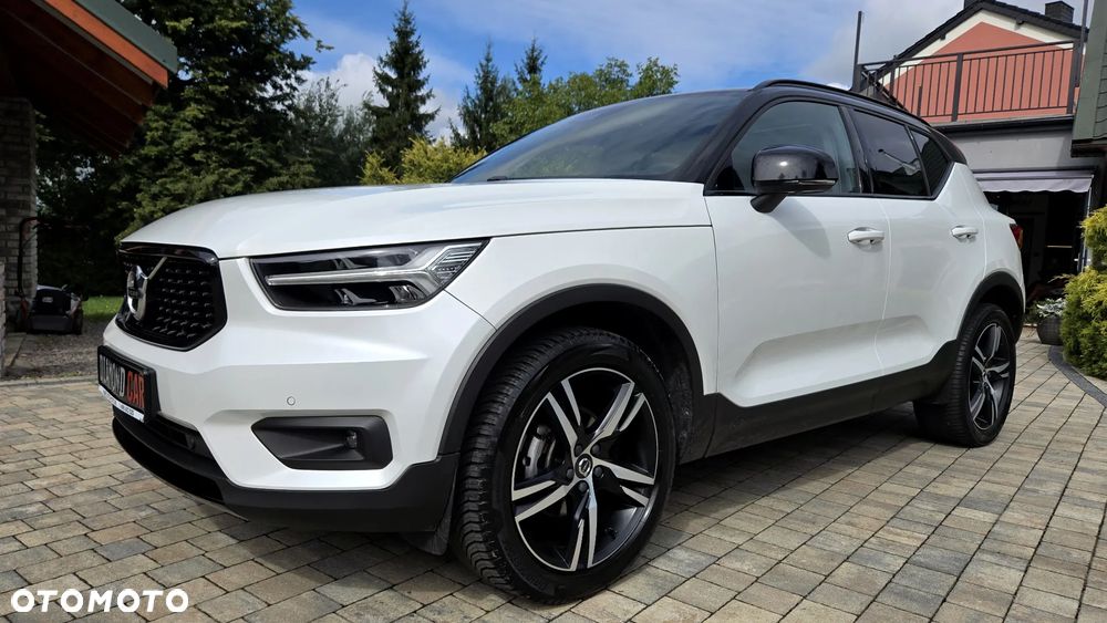Volvo XC 40 T3 R-Design - 3