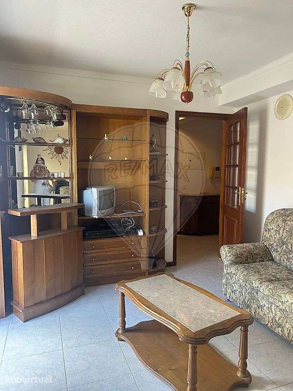 Apartamento T2 para arrendamento - Grande imagem: 4/12
