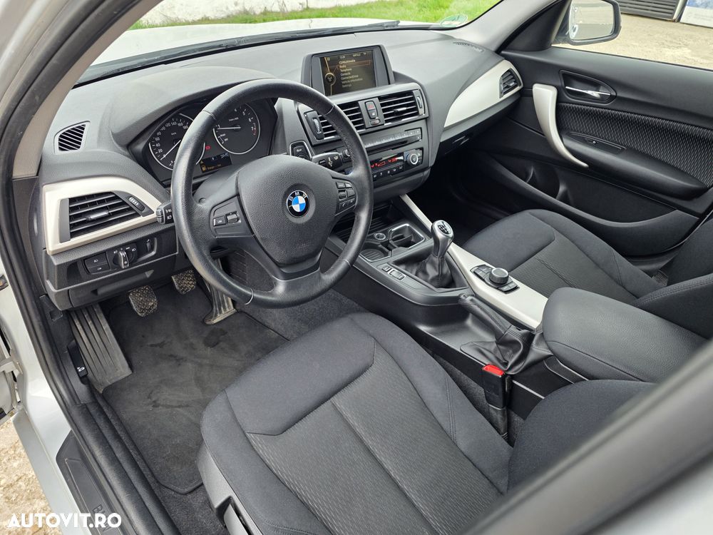 BMW Seria 1 116i Sport Line - 24