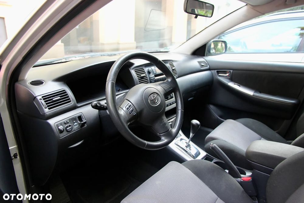 Toyota Corolla 1.4 D-4D Luna MM - 8