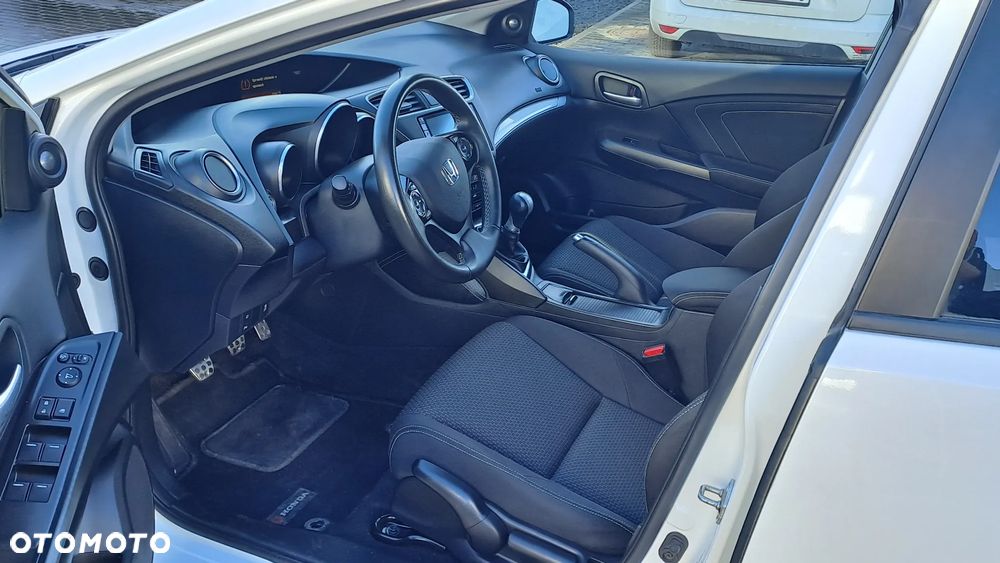 Honda Civic 1.8 Elegance - 11