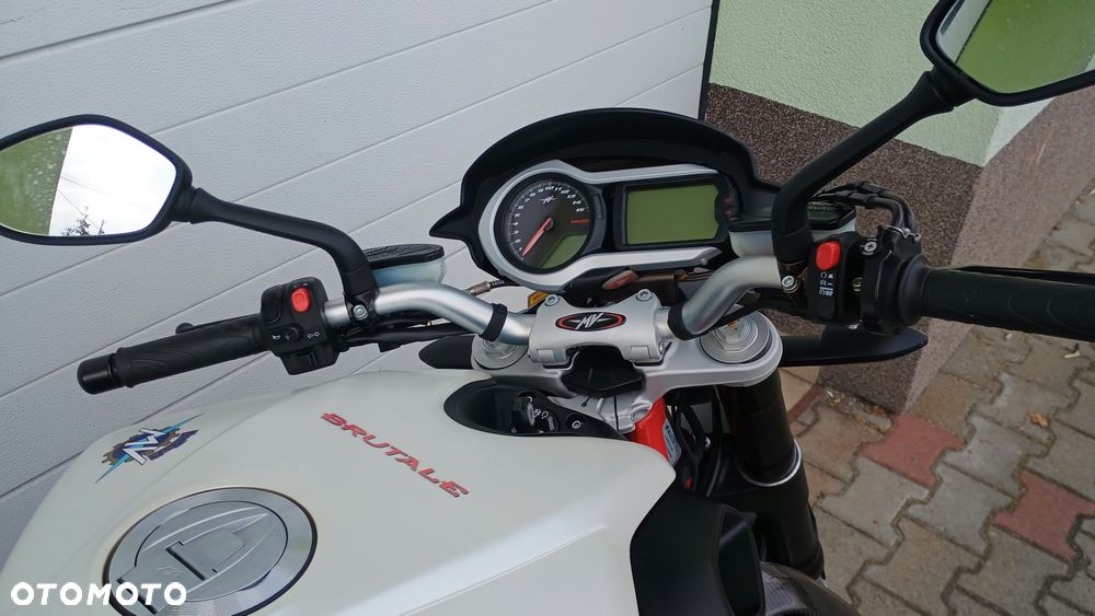 MV AGUSTA Brutale - 23