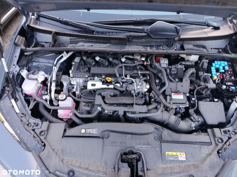 Toyota Prius Hybrid - 8