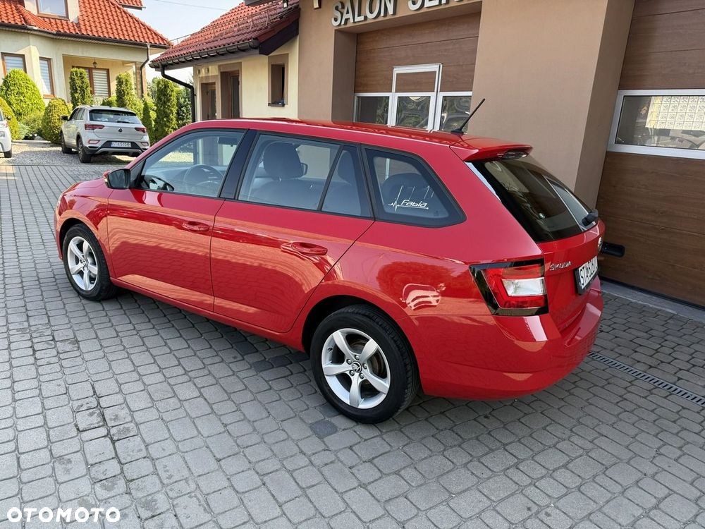 Skoda Fabia 1.0 TSI Ambition - 10