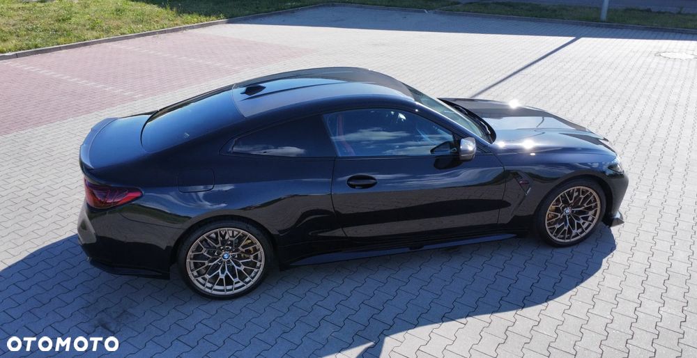 BMW M4 CS xDrive - 11