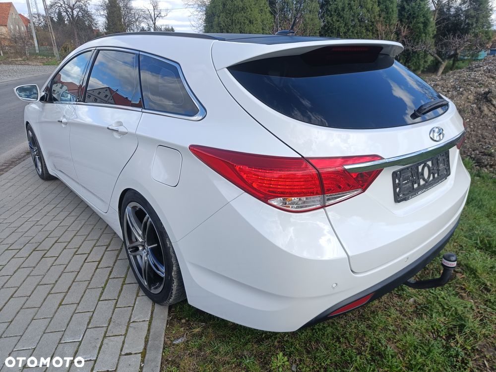 Hyundai i40 1.7 CRDi Comfort + - 3