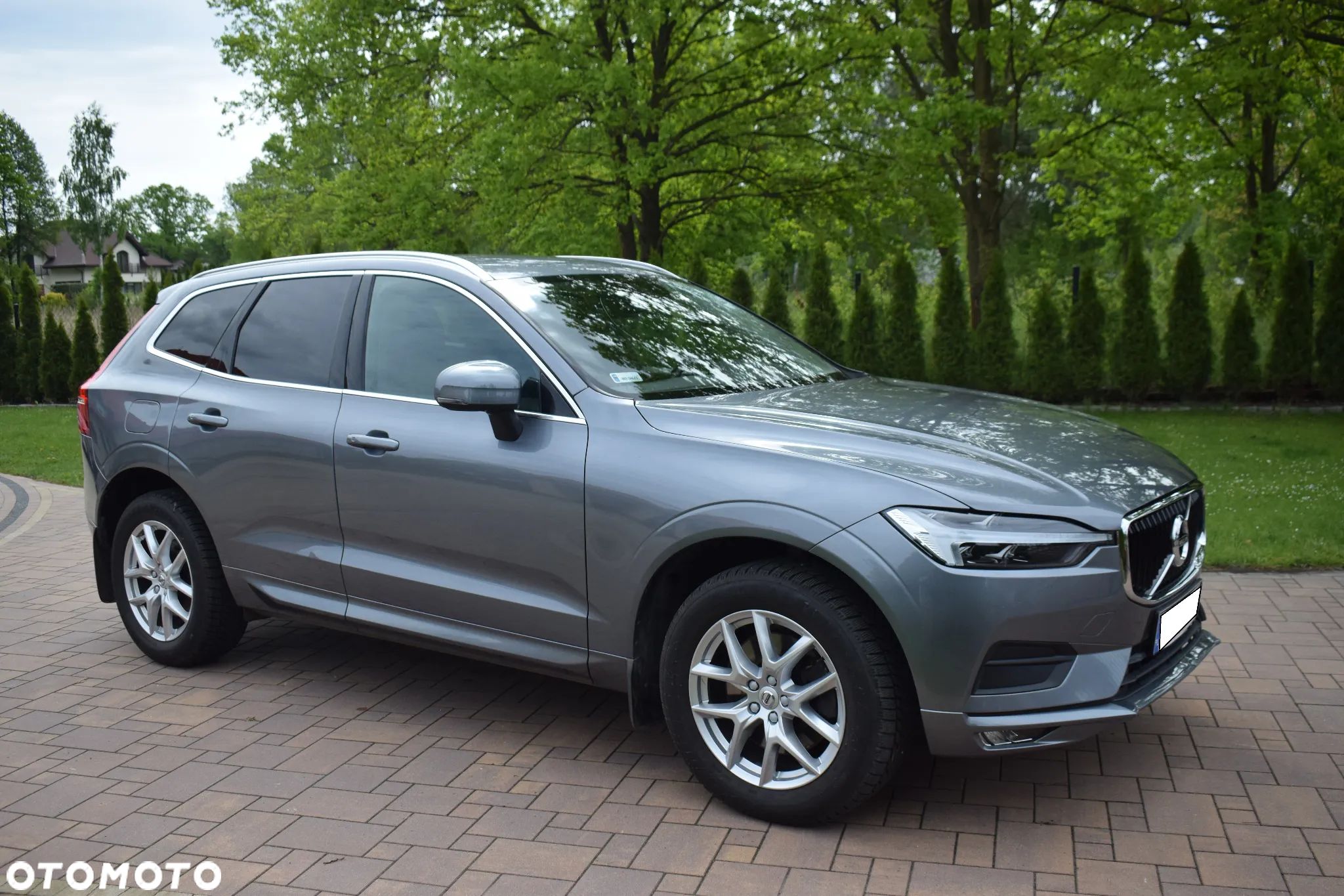 Volvo XC 60 D4 Momentum - 1