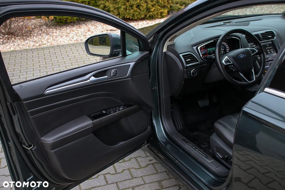 Ford Mondeo 2.0 TDCi Bi-Turbo PowerShift-Aut Titanium - 27