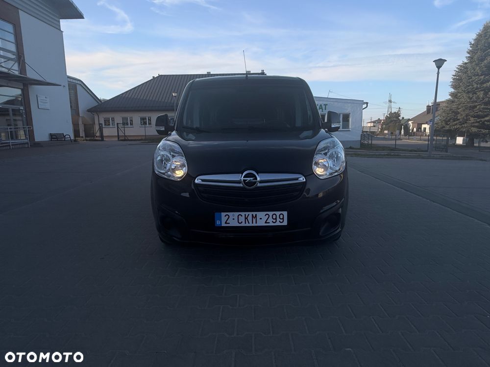 Opel Combo - 11