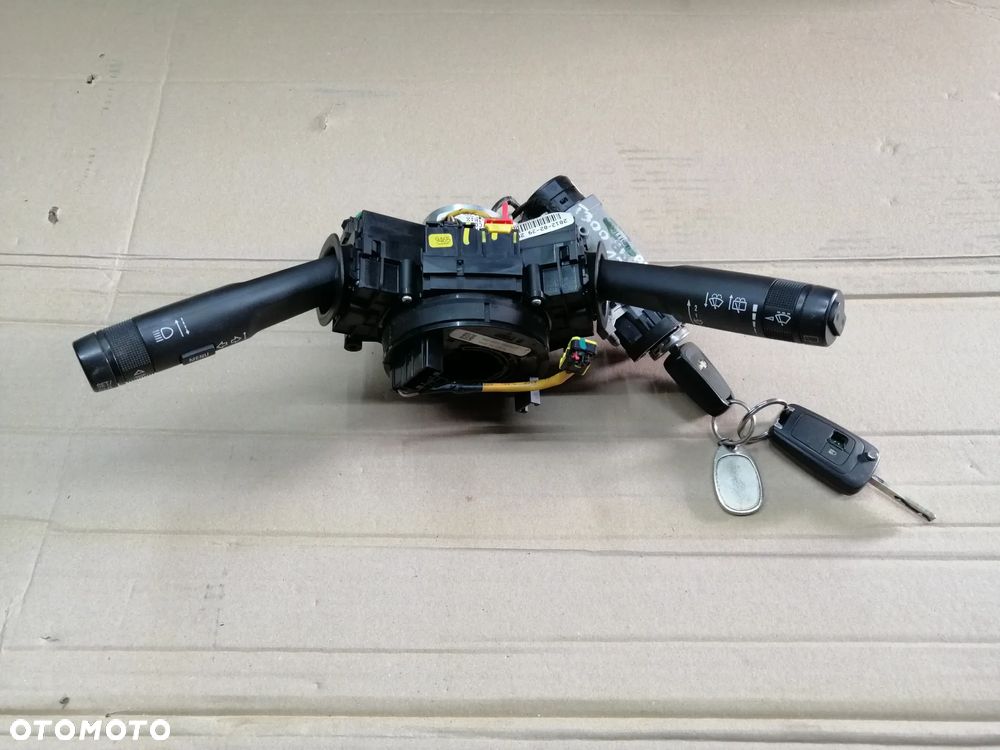 Chevrolet Aveo T300 1.3 Dizel zestaw startowy komputer Bosch 0281018383 immo licznik stacyjka i inne - 21