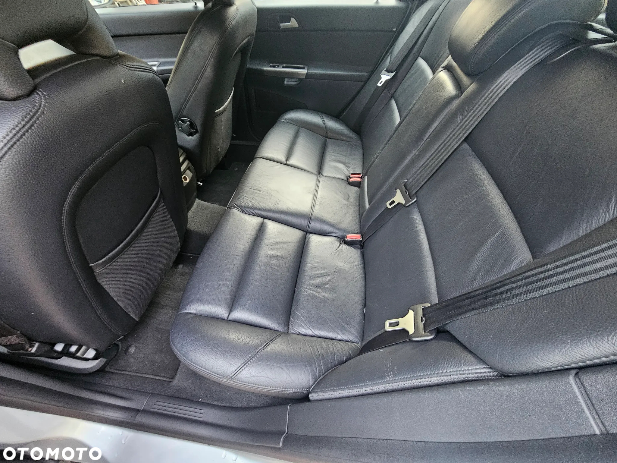 Volvo V50 T5 AWD Summum - 4