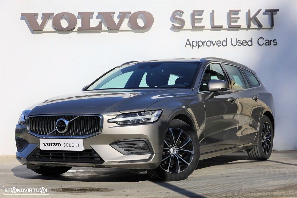 Volvo V60 2.0 D3 Momentum Plus - 25
