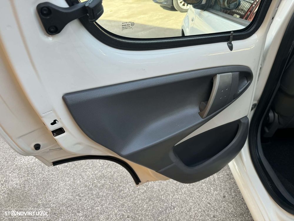 Citroën C1 1.4 HDi SX Airdream - 12