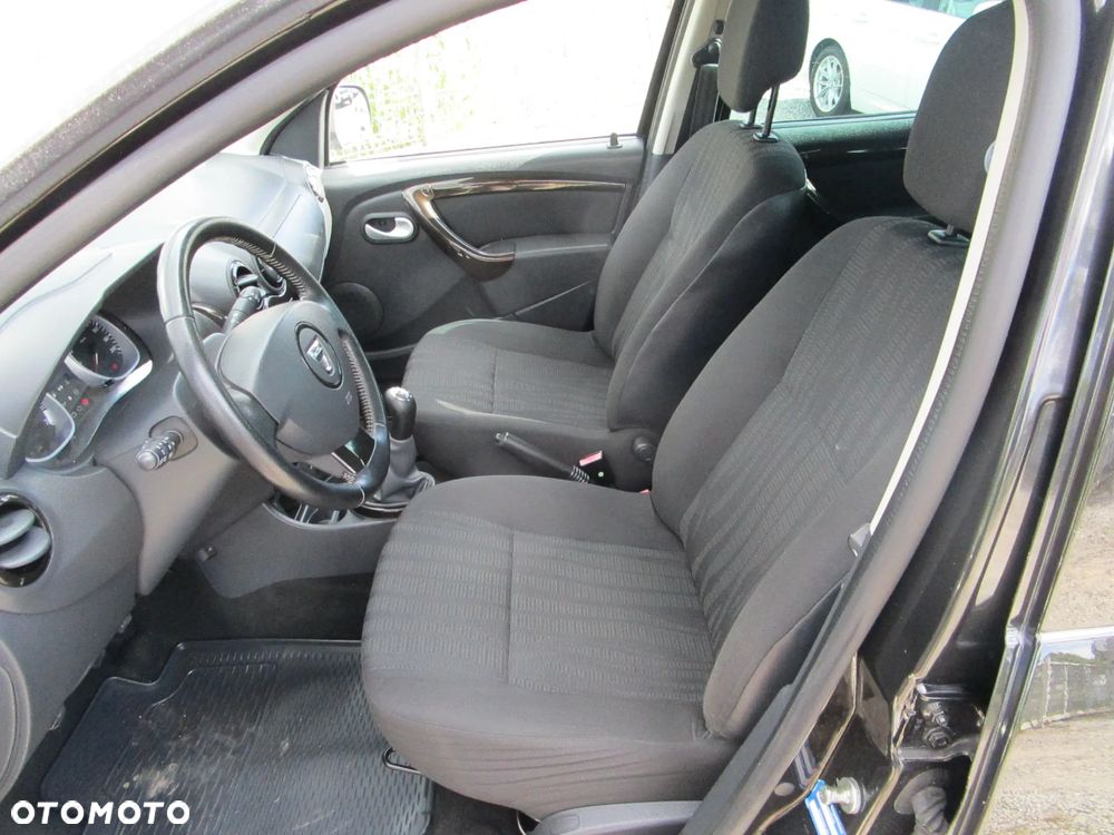 Dacia Duster 1.6 16V 4x2 Prestige - 18