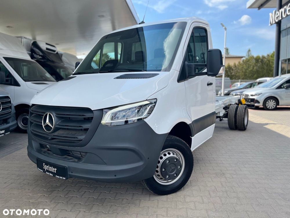 Mercedes-Benz Sprinter 517 CDI OM654