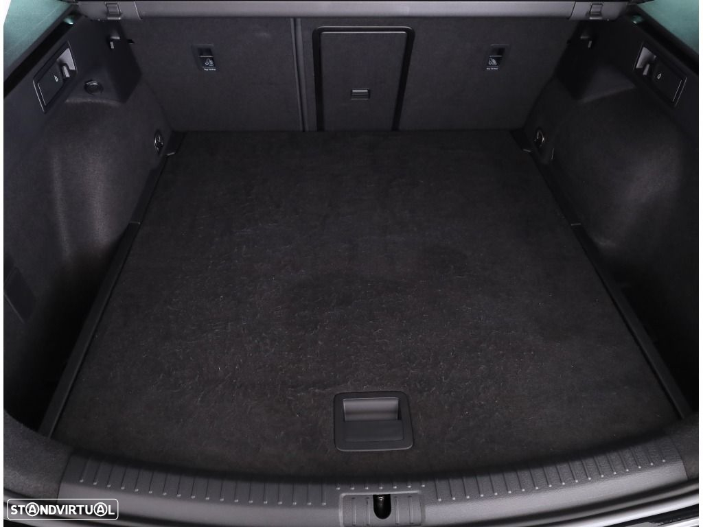 SEAT Leon ST 2.0 TDI FR DSG - 26
