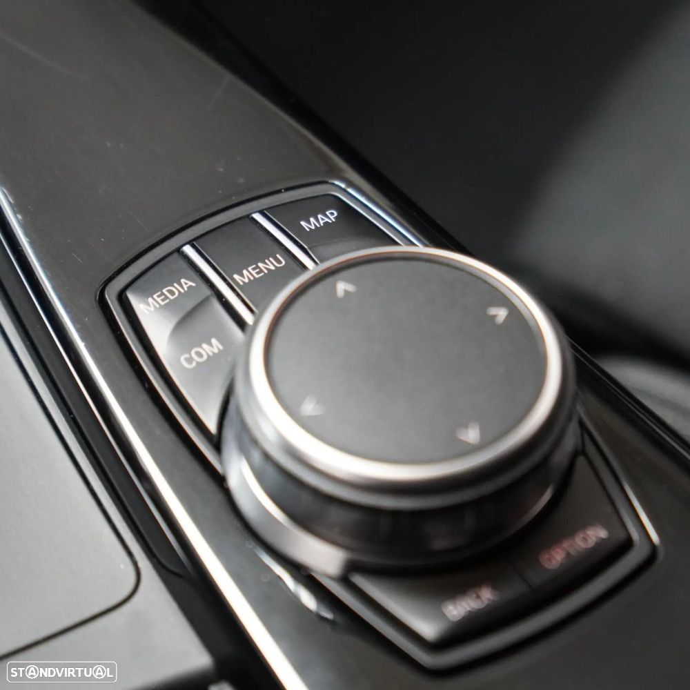 BMW 318 Gran Turismo d Line Sport Auto - 30