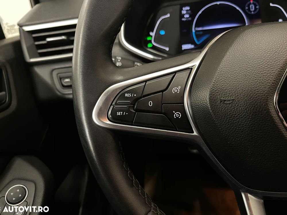 Renault Clio E-TECH 140 BUSINESS EDITION - 19