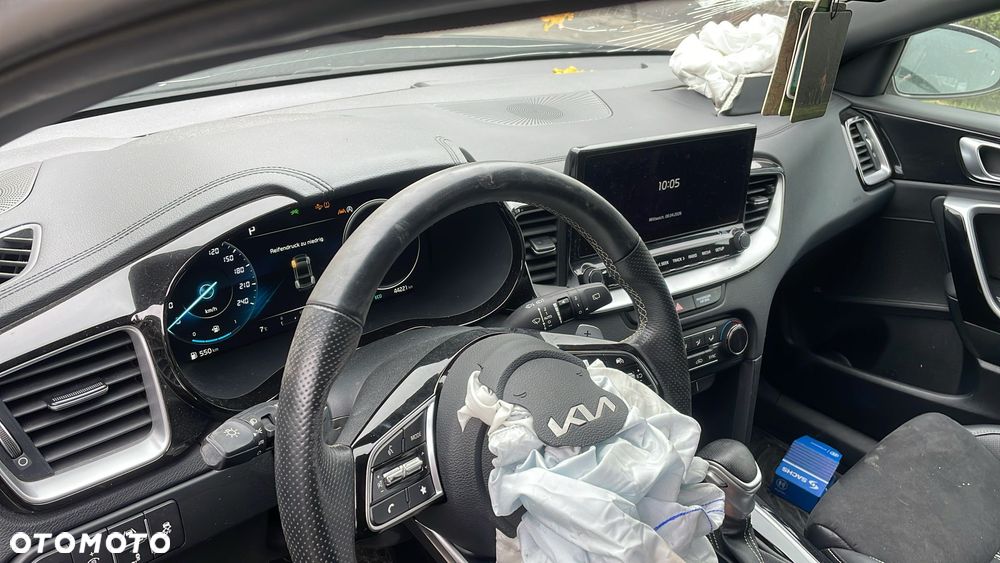 Kia ProCeed 1.5 T-GDI DCT7 OPF GT LINE - 5