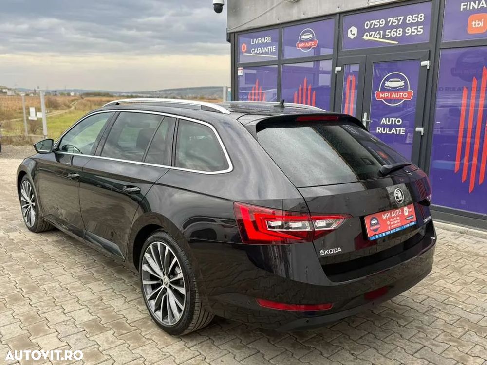 Skoda Superb Combi 2.0 TDI DSG Laurin & Klement - 5