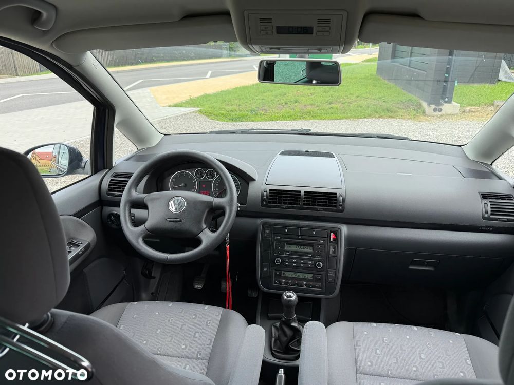 Volkswagen Sharan 1.8 5V Turbo Highline - 28