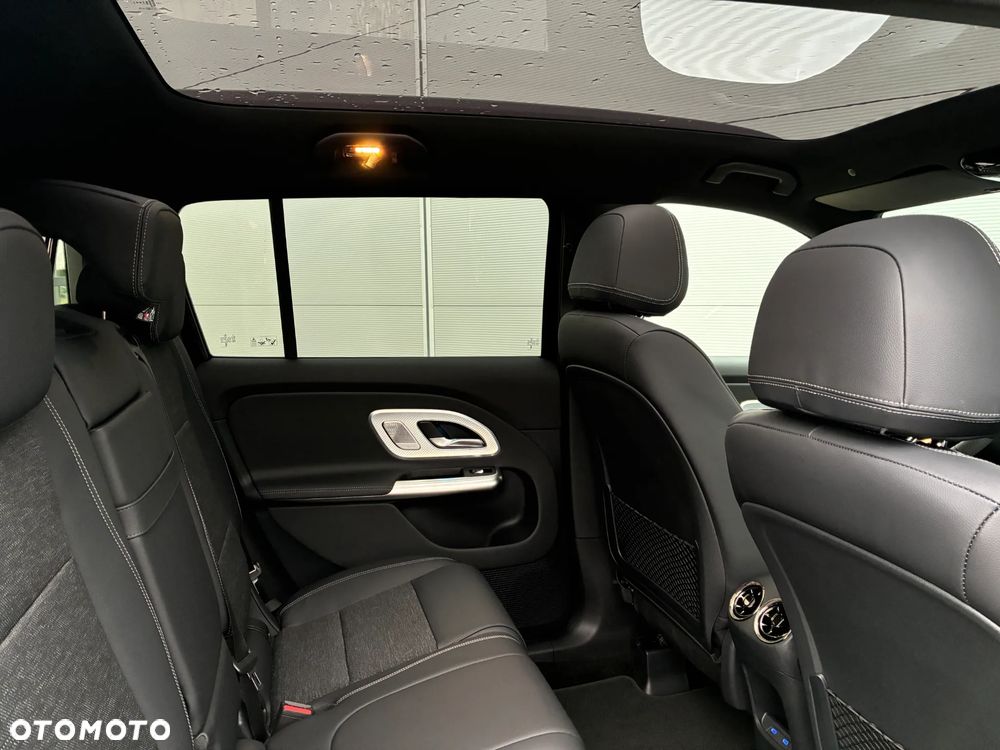 Mercedes-Benz GLB 220 mHEV 4-Matic 8G-eDCT - 6
