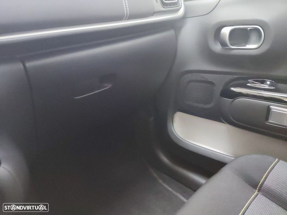 Citroën C3 1.2 PureTech C-Series - 24
