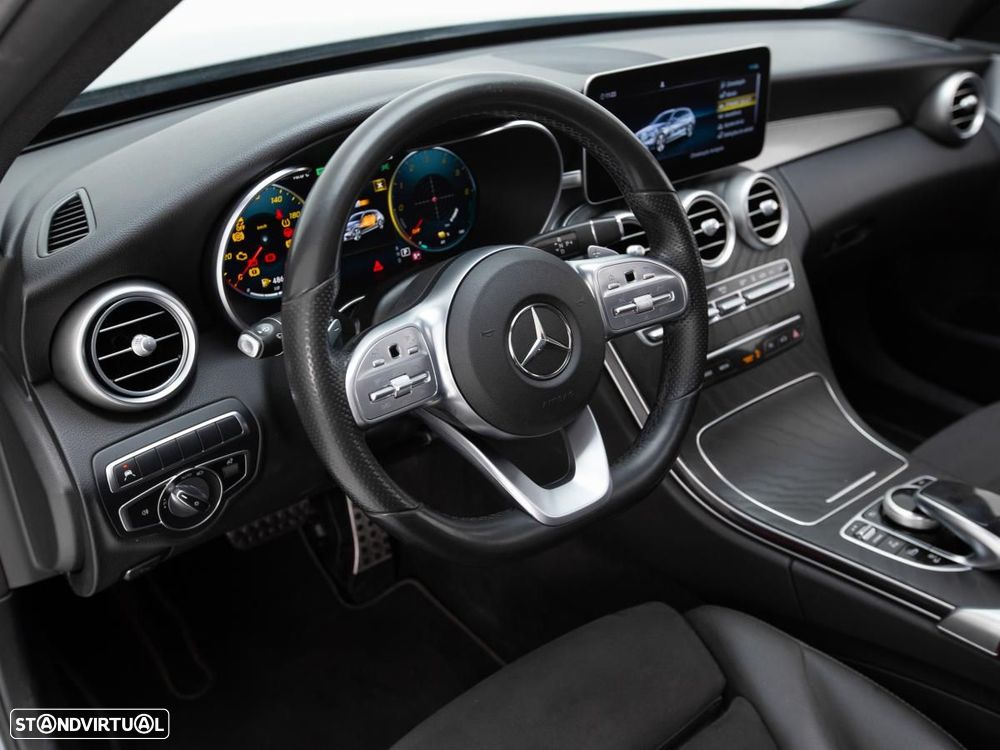 Mercedes-Benz C 300 - 21