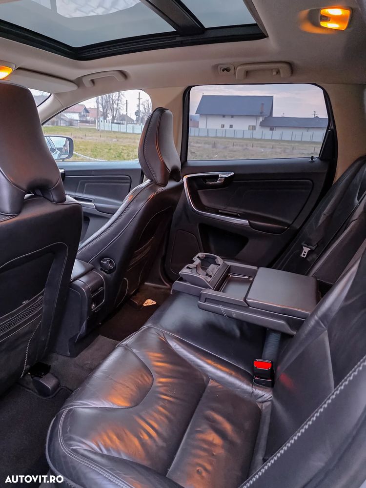Volvo XC 60 - 16