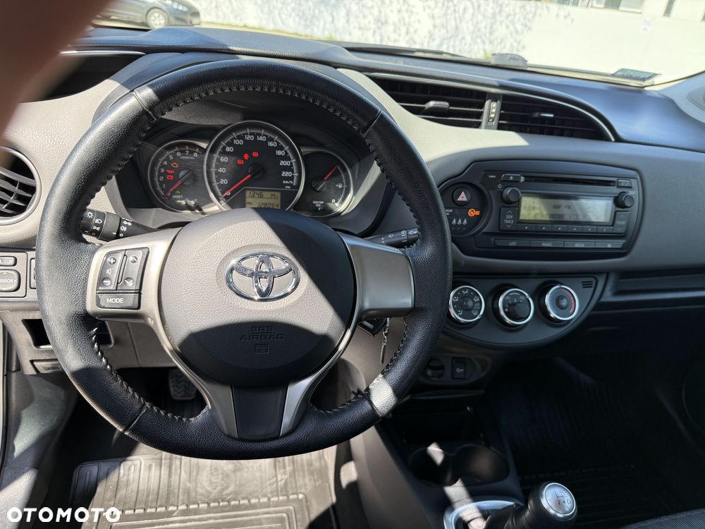 Toyota Yaris 1.0 Active - 29