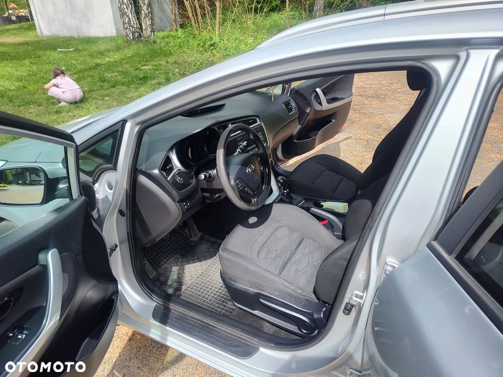 Kia Ceed 1.6 GDI M - 8