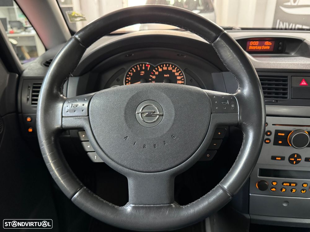 Opel Meriva 1.6 Cosmo Easytronic - 23