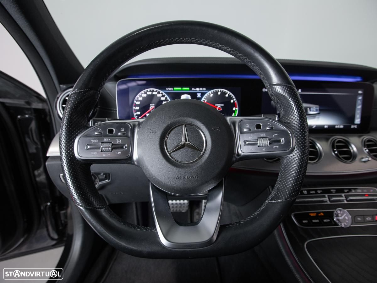 Mercedes-Benz E 300 de AMG Line - 19