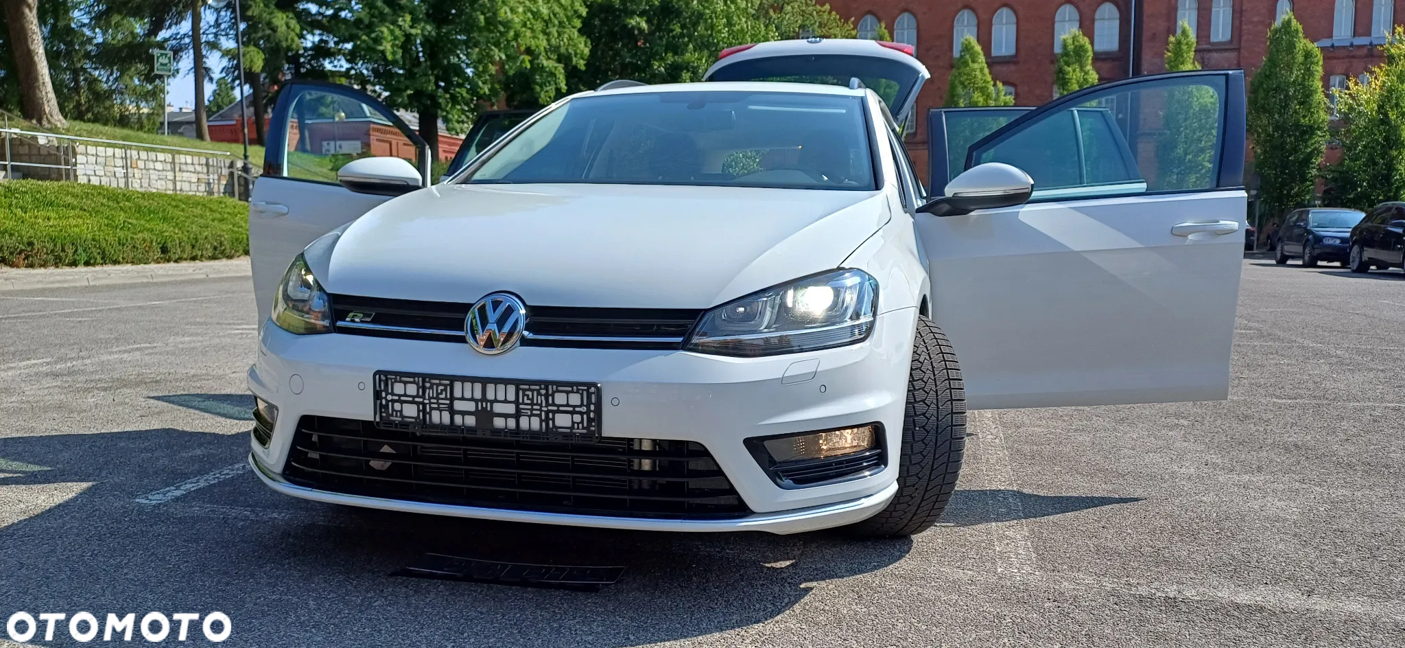 Volkswagen Golf - 15