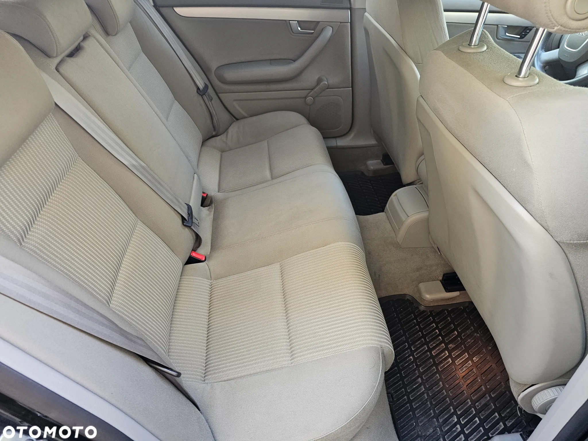 Audi A4 Avant 1.8T Multitronic - 12